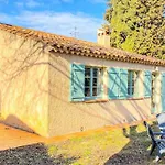 Lou Jas, Maison De Charme, A 1 Km De La