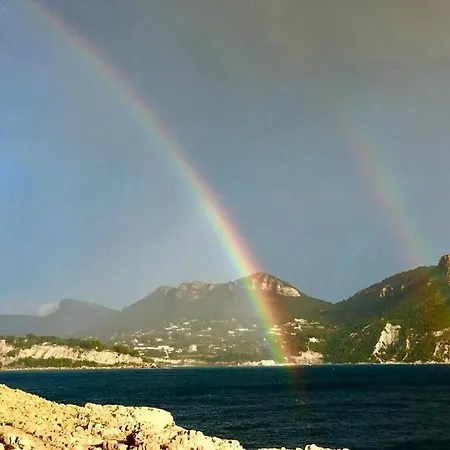 Lou Jas, Maison De Charme, A 1 Km De La بيت للعطل